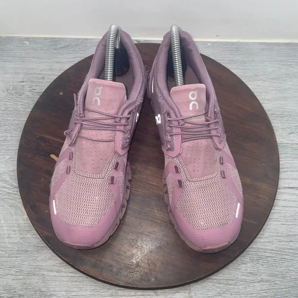 On Running cloud mauve